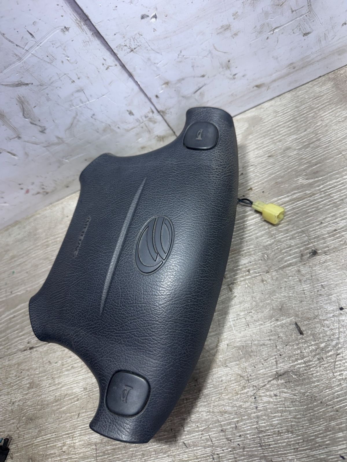 Подушка безопасности в рулевое колесо, 2000 рублей, Курган